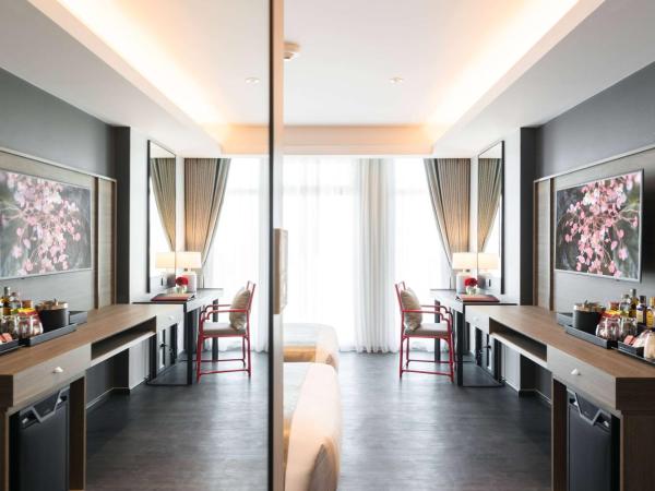 Ramada Plaza by Wyndham Chao Fah Phuket : photo 2 de la chambre chambre lit king-size deluxe