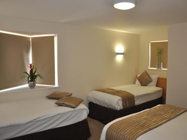 Queens Hotel : photo 1 de la chambre chambre familiale (6 adultes)