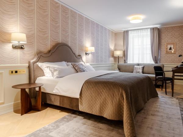 Hotel Unicus Palace Old Town - Destigo Hotels : photo 2 de la chambre chambre double supérieure