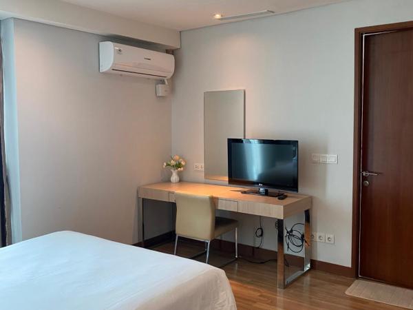 The H Tower Residence by YLS Stay : photo 2 de la chambre chambre double ou lits jumeaux supérieure avec vue sur ville