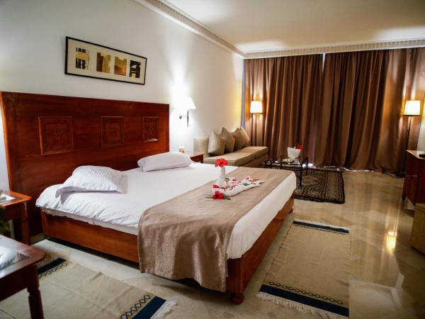 Alhambra Thalasso : photo 6 de la chambre chambre quadruple