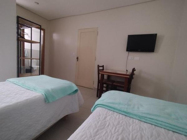 Hotel Plaza Olido : photo 7 de la chambre chambre lits jumeaux spacieuse