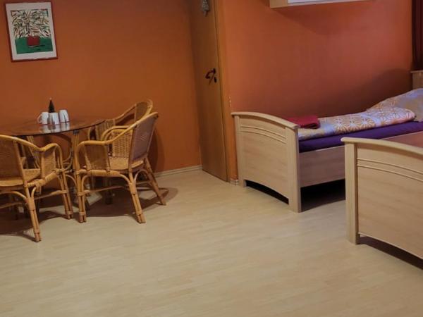 Gasthaus Pavillon : photo 5 de la chambre chambre familiale deluxe