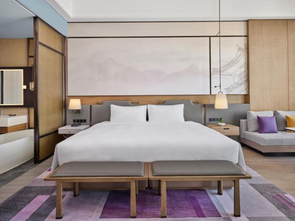 JW Marriott Hotel Xi'an Southwest : photo 4 de la chambre premier super king room with city view