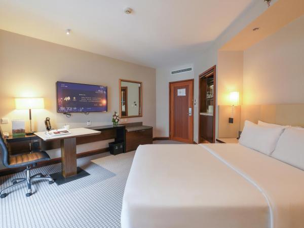 Jinling Hotel : photo 2 de la chambre jinling tower classic deluxe room(queen)