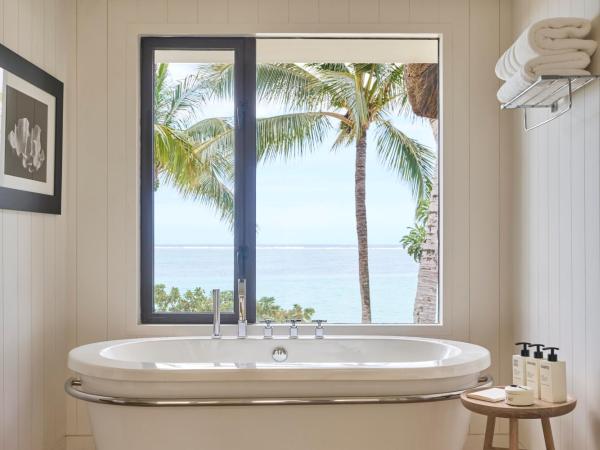 LUX* Belle Mare Resort & Villas : photo 2 de la chambre villa - côté plage