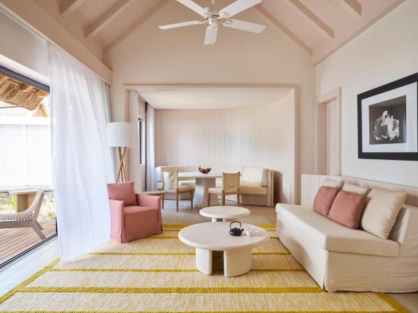 LUX* Belle Mare Resort & Villas : photo 3 de la chambre villa - côté plage