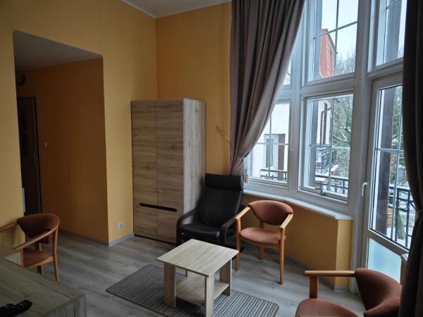 Willa Księżniczki Sopotu : photo 3 de la chambre chambre triple avec balcon