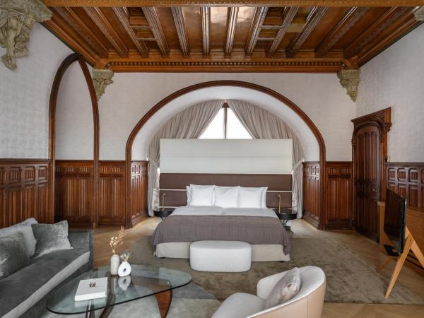 Château d'Ouchy : photo 1 de la chambre suite chevalier