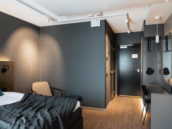 Original Sokos Hotel Puijonsarvi : photo 4 de la chambre superiorx king twin room with extra bed and sauna