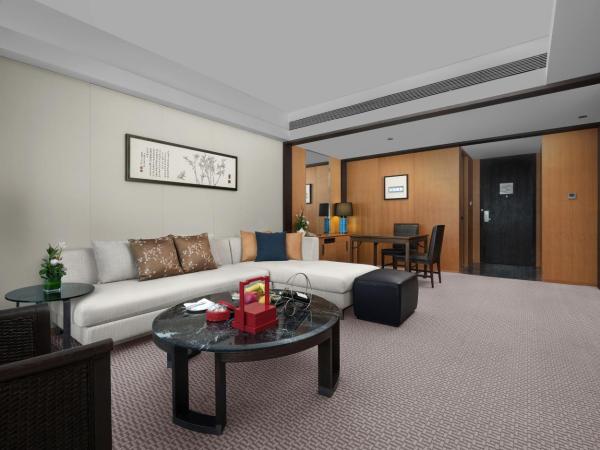 Jinling Hotel : photo 4 de la chambre yatai tower deluxe suite 