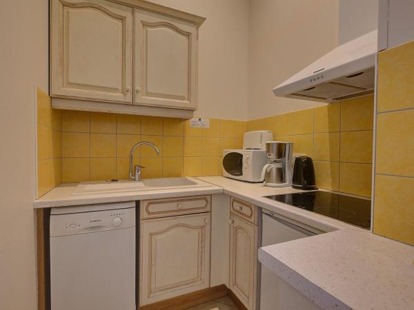 La Villa des Consuls - Gîte de tourisme de charme : photo 10 de la chambre appartement 2 chambres - rez-de-chaussée