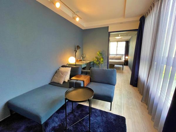 Glass Shiseikan : photo 2 de la chambre chambre double avec salle de bains privative