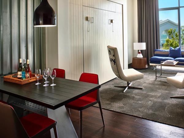 Hotel Zephyr San Francisco : photo 4 de la chambre suite lit queen-size – vue sur mer