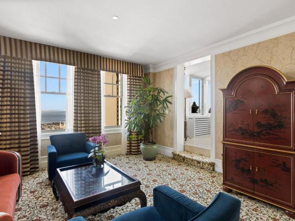 InterContinental Mark Hopkins San Francisco, an IHG Hotel : photo 8 de la chambre suite lit king-size de luxe cyril magnin