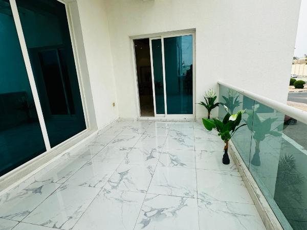 Single room with window near metro : photo 7 de la chambre petite chambre double