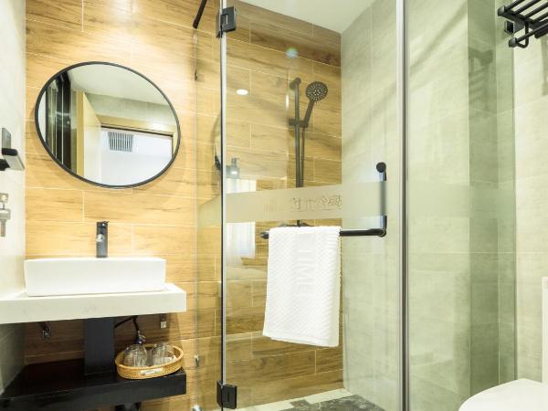 The Best Time Hotel Pazhou-Free shuttle bus for canton fair : photo 5 de la chambre chambre double deluxe