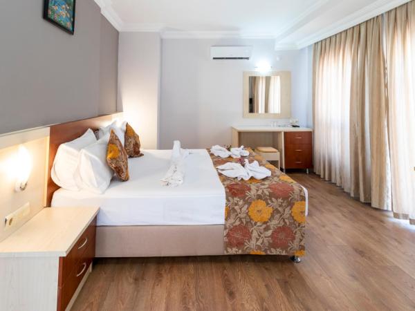 Lara Dinc Hotel : photo 2 de la chambre chambre double standard