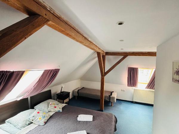 Willa Pod Wieżami : photo 4 de la chambre studio familial