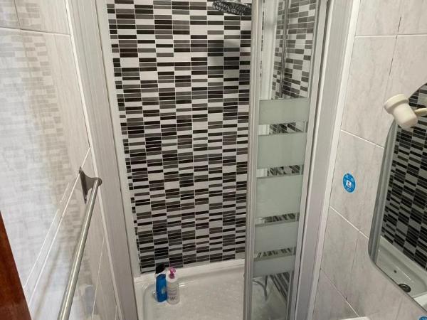 Metropolitan Atocha : photo 3 de la chambre chambre lits jumeaux avec douche