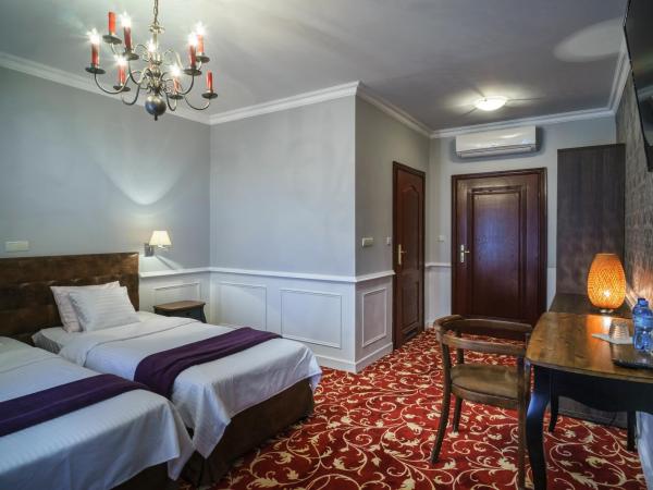 Grand Częstochowa : photo 6 de la chambre chambre lits jumeaux