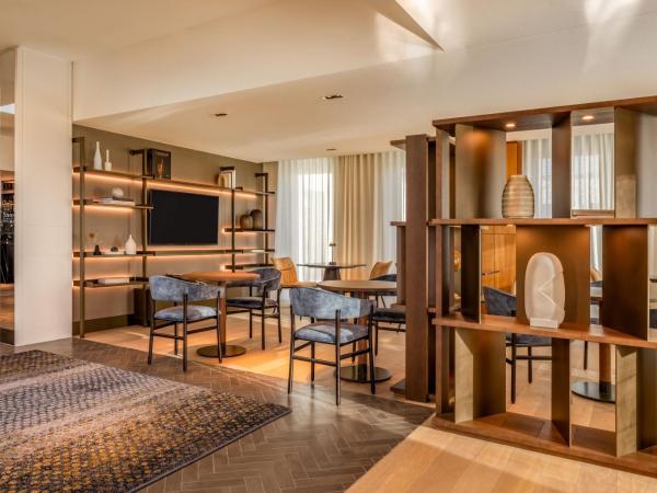 Munich Marriott Hotel City West : photo 10 de la chambre chambre lit king-size exécutive - accès au salon club