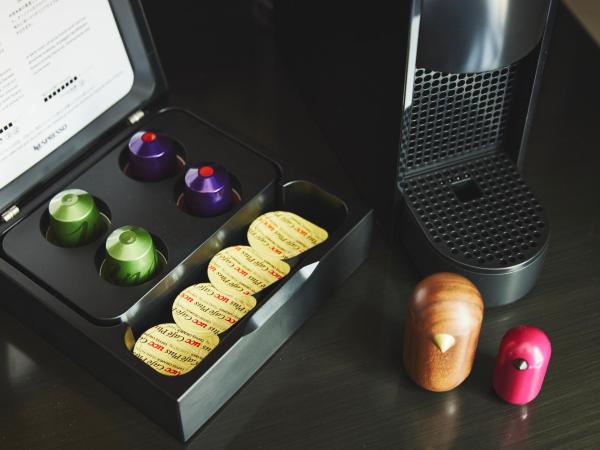 voco Osaka Central, an IHG Hotel : photo 1 de la chambre chambre lits jumeaux premium