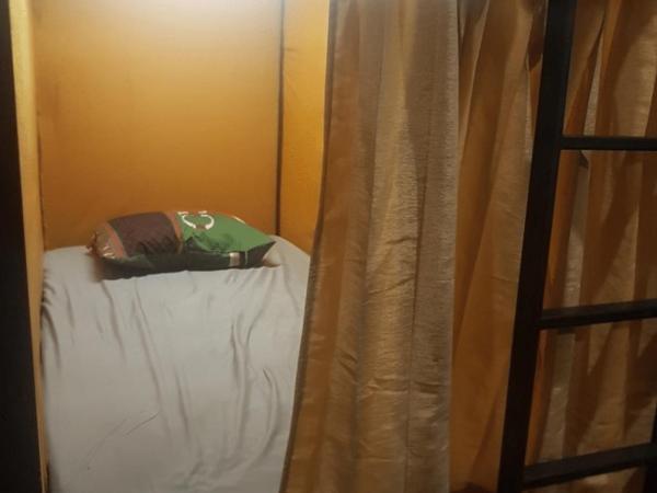 Rubikz Hostel & Cafe : photo 1 de la chambre chambre simple