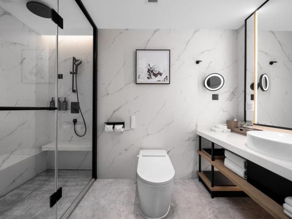 Sheraton Chengdu Lido Hotel : photo 3 de la chambre chambre lit king-size exécutive