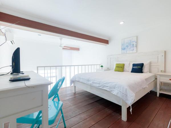 Urbanview Blessing Residence Surabaya by RedDoorz : photo 4 de la chambre chambre double deluxe