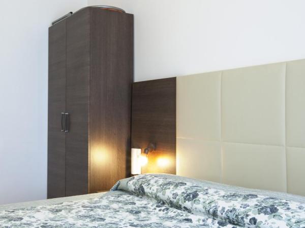 Hotel Amalfi : photo 5 de la chambre chambre double
