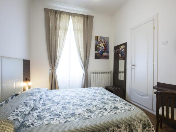 Hotel Amalfi : photo 3 de la chambre chambre double