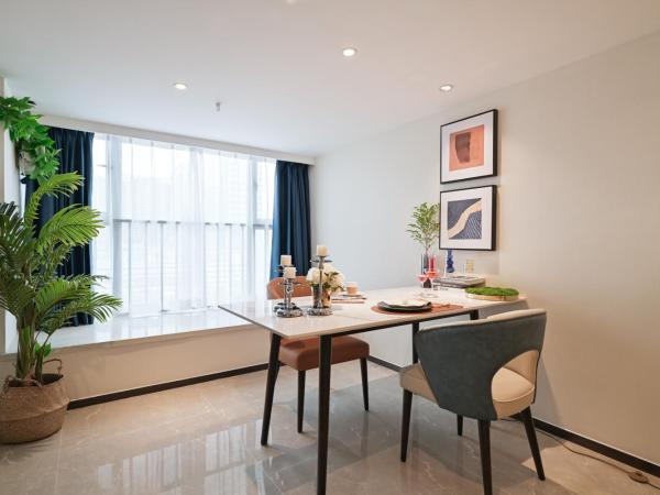 Livetour Hotel HaiZhu Hopson New Plaza Guangzhou : photo 6 de la chambre chambre lit queen-size