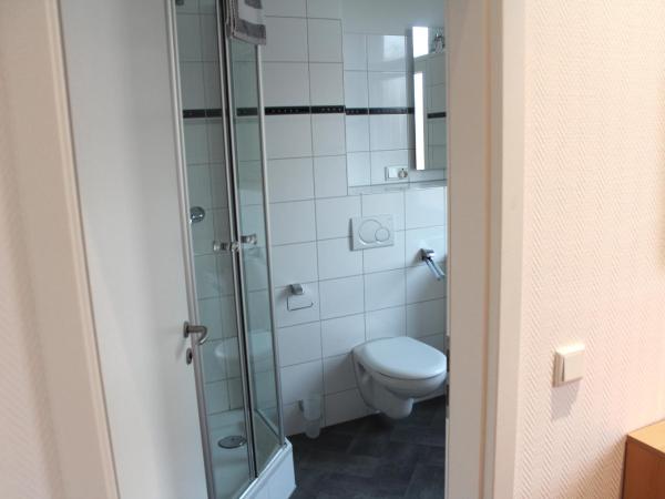 Hotel Mozart Bonn : photo 4 de la chambre chambre double standard