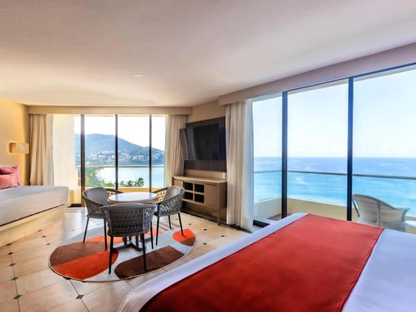 Sunscape Dorado Pacifico Ixtapa Resort & Spa- All Inclusive : photo 4 de la chambre suite familiale sun club - côté océan