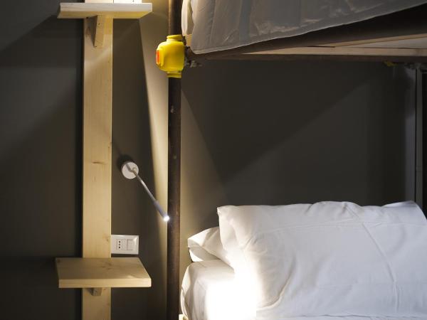 Hostelò - Luxury Hostel : photo 6 de la chambre dortoir mixte de 10 lits