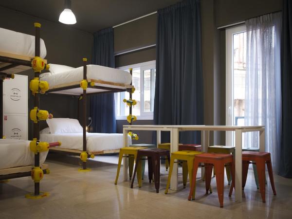Hostelò - Luxury Hostel : photo 1 de la chambre dortoir mixte de 10 lits