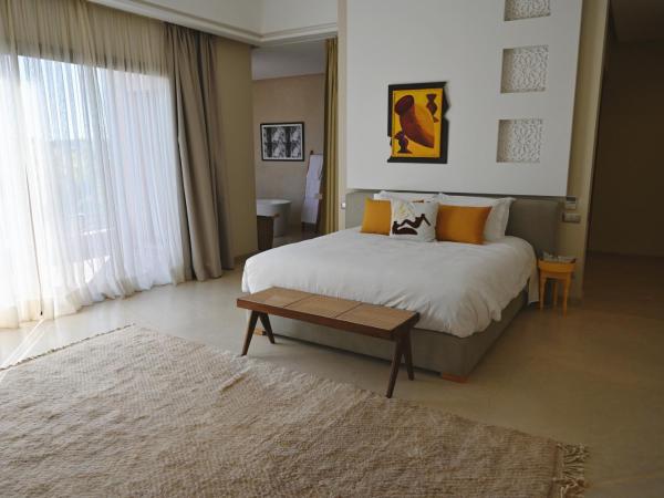 Maison Kenoosha : photo 2 de la chambre chambre double deluxe avec baignoire