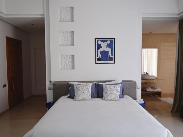 Maison Kenoosha : photo 4 de la chambre chambre double deluxe avec balcon