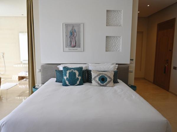 Maison Kenoosha : photo 5 de la chambre chambre double deluxe avec balcon