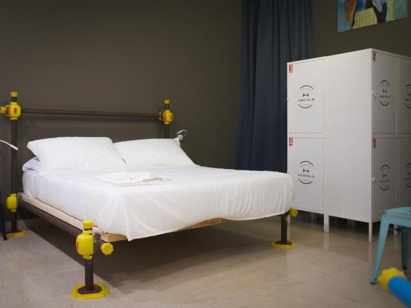 Hostelò - Luxury Hostel : photo 1 de la chambre dortoir mixte de 8 lits 