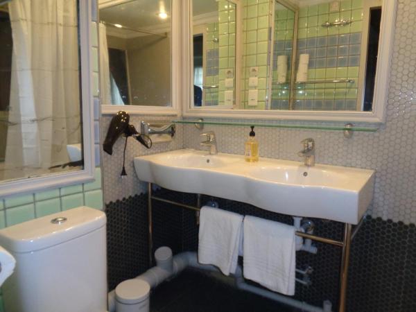 Hôtel les Degrés de Notre Dame : photo 4 de la chambre chambre double supérieure