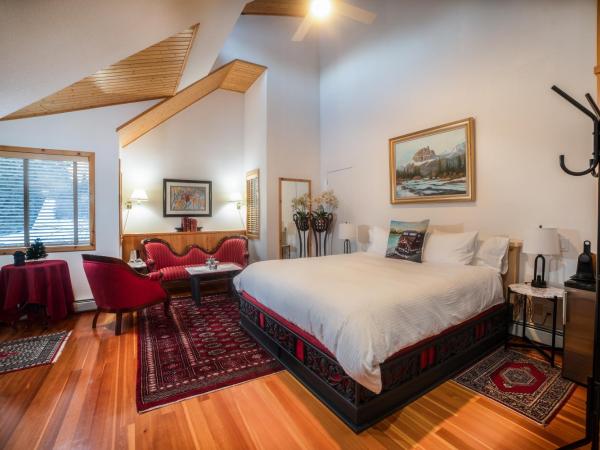 Beaujolais Boutique B&B at Thea's House : photo 9 de la chambre chambre lit king-size deluxe