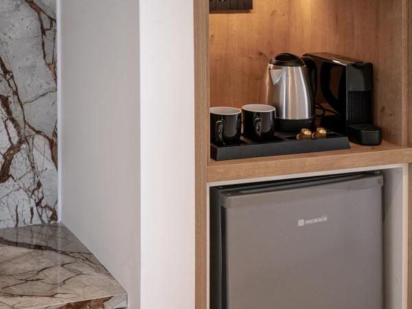 Iperion Beach Hotel : photo 8 de la chambre maisonnette de luxe avec vue sur la mer