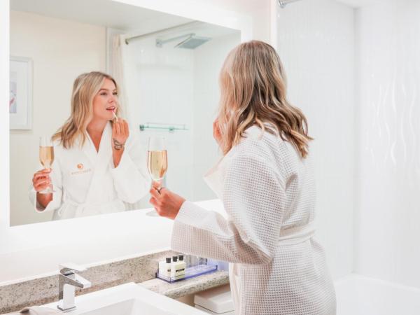 The Parker Hotel Vancouver : photo 8 de la chambre chambre lit queen-size