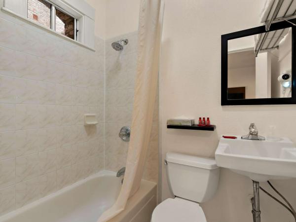 Mithila San Francisco - SureStay Collection by Best Western : photo 8 de la chambre chambre double - non-fumeurs