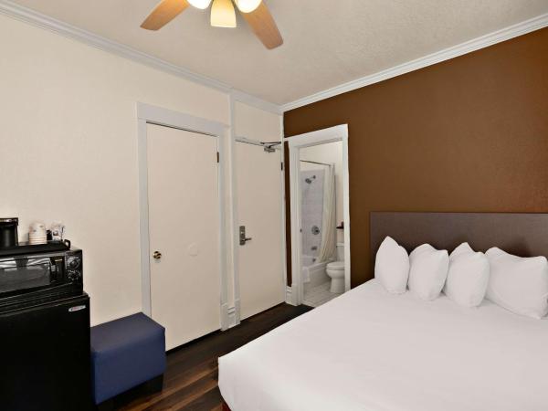 Mithila San Francisco - SureStay Collection by Best Western : photo 1 de la chambre chambre lit queen-size avec lit superposé - non-fumeurs