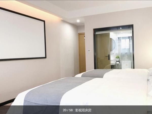 The Best Time Hotel Pazhou-Free shuttle bus for canton fair : photo 4 de la chambre chambre lits jumeaux deluxe