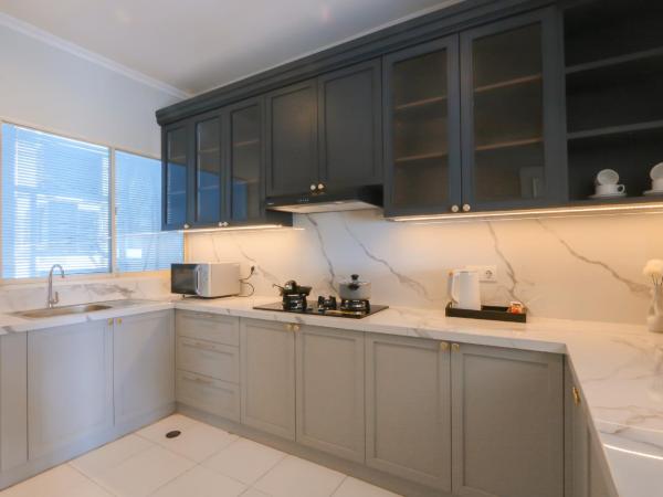 Java Paragon Hotel & Residences : photo 8 de la chambre appartement 3 chambres