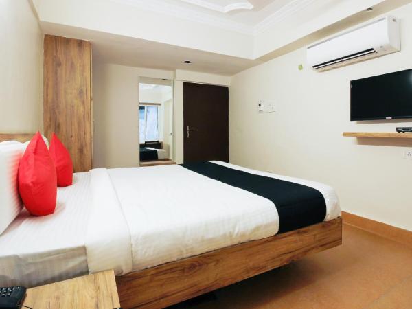 Capital O Sri Suprabhat Grand Near Kachiguda Railway Station : photo 3 de la chambre petite chambre double